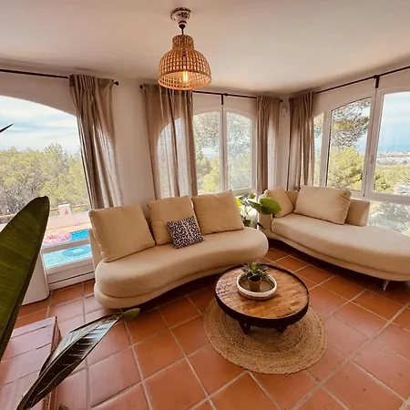 Вилла Ibiza Dream Denia, Seaview, Pool, Bbq, Airco, Wifi Дения