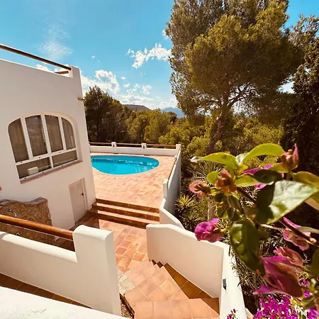Вилла Ibiza Dream Denia, Seaview, Pool, Bbq, Airco, Wifi